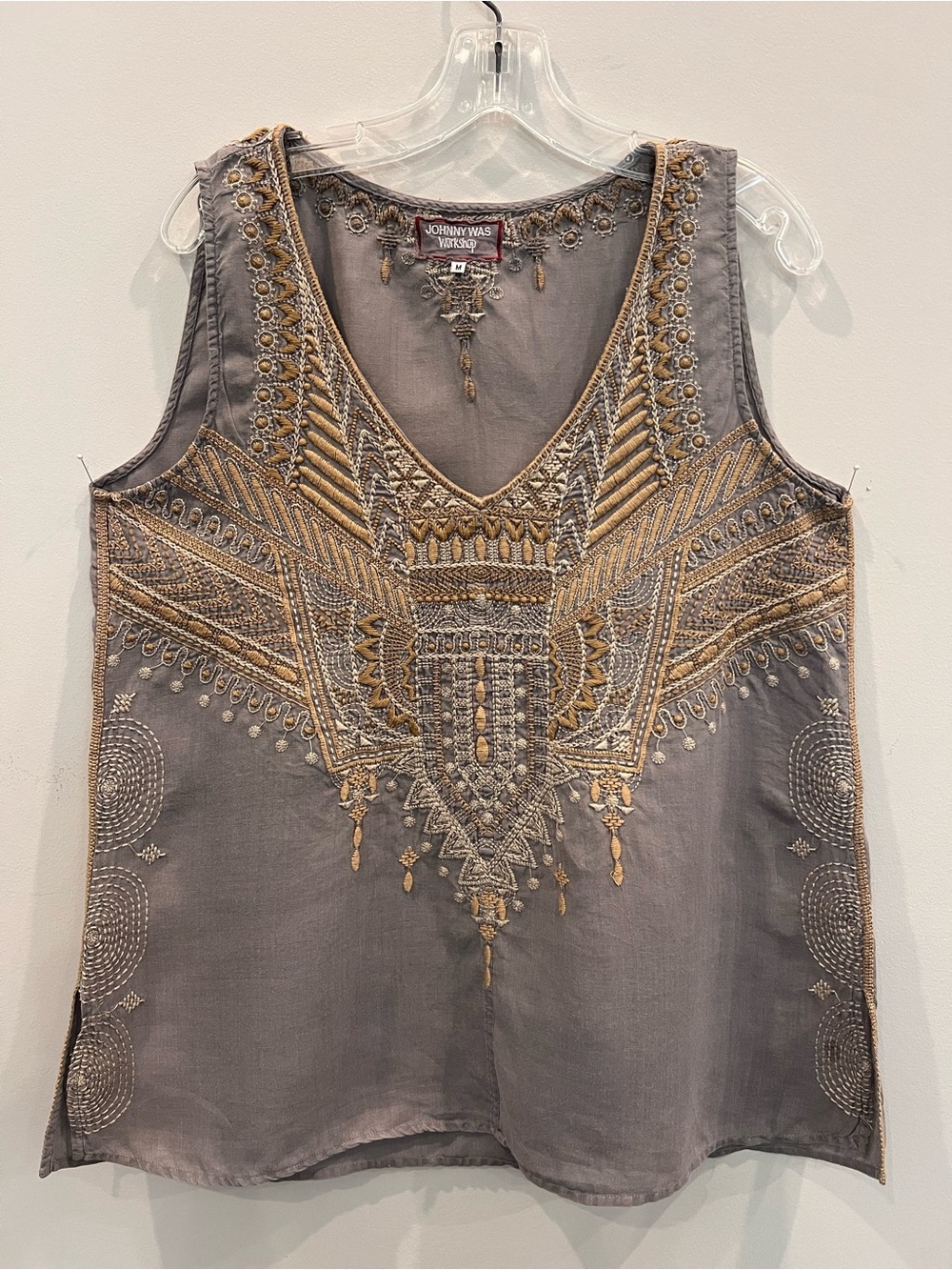 Johnny Was Embroidered V-Neck Sleeveless Linen Top in Gray and Gold